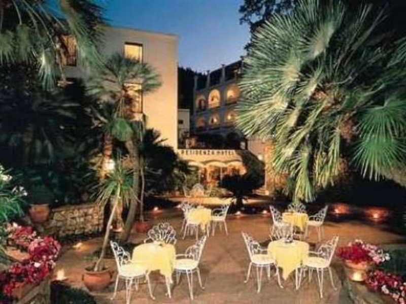 Hotel La Residenza Řím Restaurace fotografie